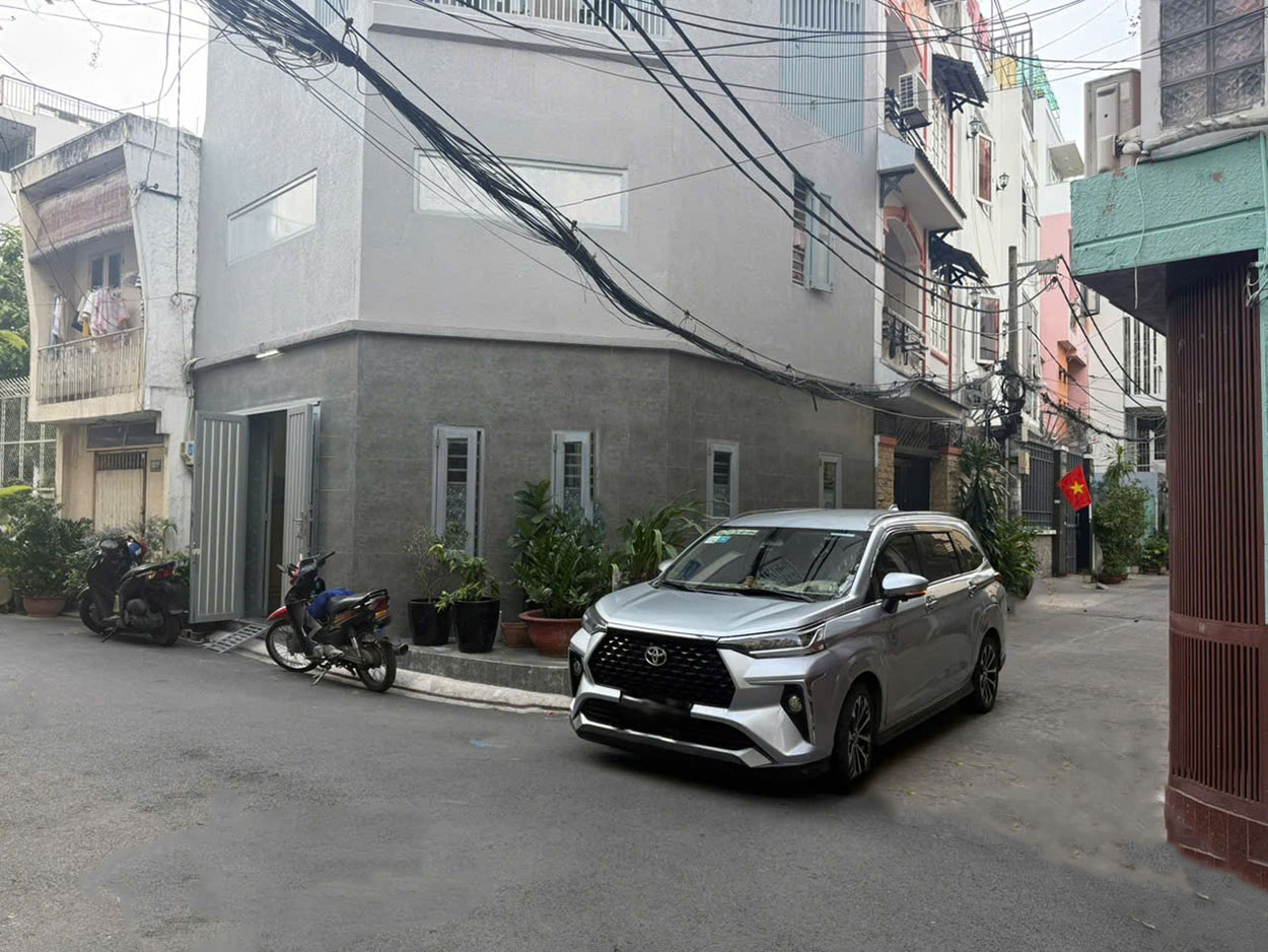 Nhà phố 3 lầu, góc 2 mặt tiền hêm 6m khu cao cấp Hồ Biểu Chánh, hẻm thông ra HVBánh, LVSỹ, Q.PNhuận